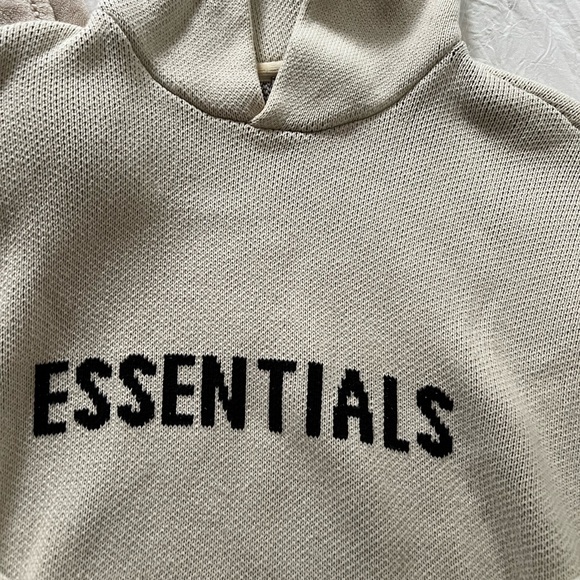 essentials sweater material sweatshirt - Picture 2 of 3